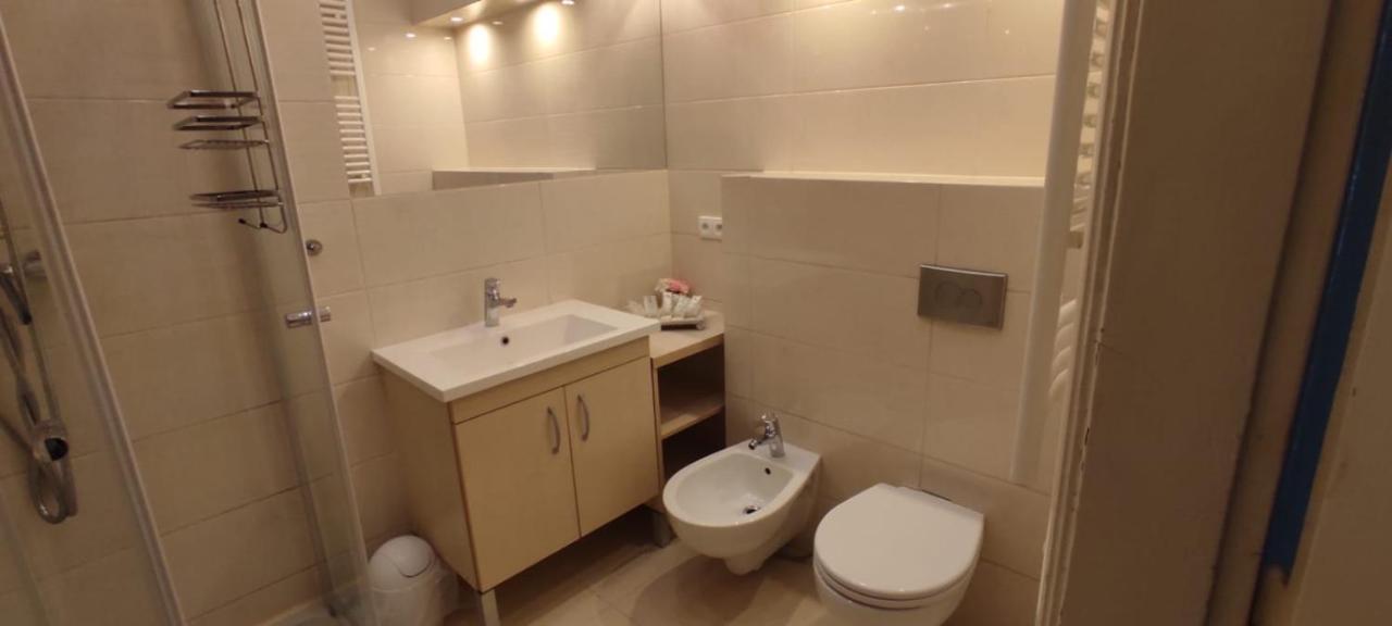 Apartment Swietego Tomasza Krakow Luaran gambar